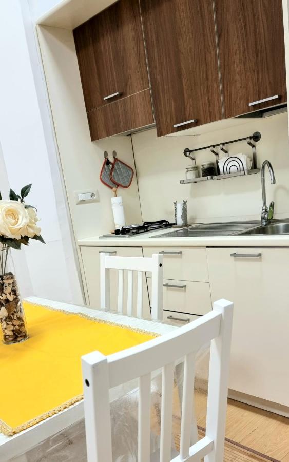 Casa Napoletana - Alighieri Apartment Napoli Ngoại thất bức ảnh