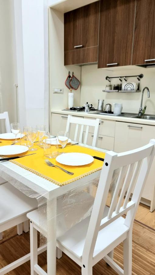 Casa Napoletana - Alighieri Apartment Napoli Ngoại thất bức ảnh